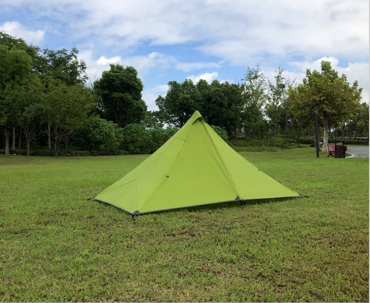 Portable camping pyramid tent